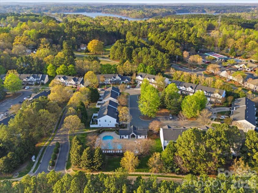 2940 Mayer House Court, Charlotte, NC 28214.  MLS# CAR4365123, YatesRealty ID 10945. 