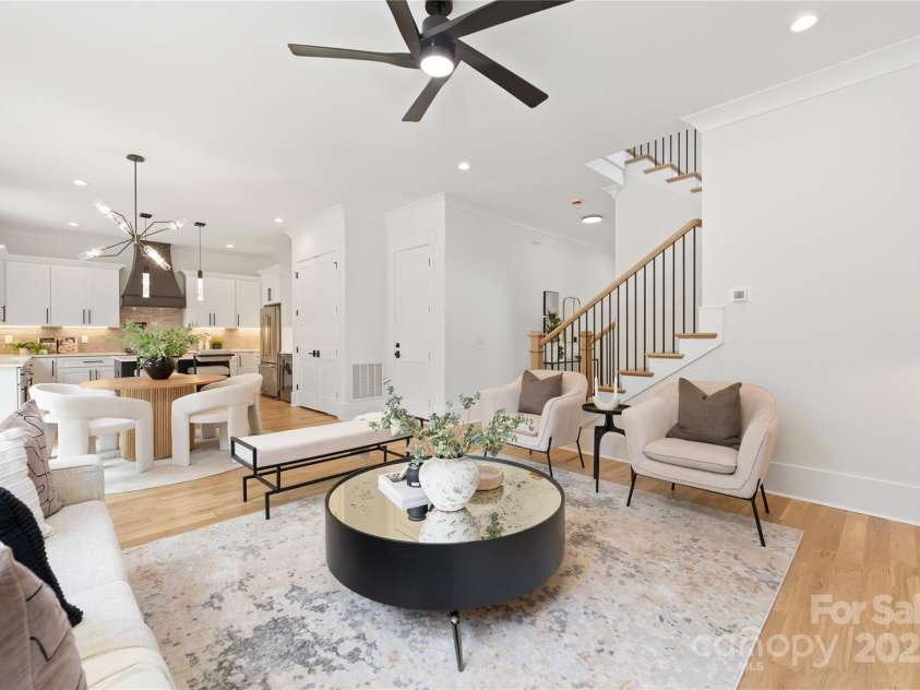 2965 Beech Nut Road, Charlotte, NC 28208.  MLS# CAR4224960, YatesRealty ID 10946. 