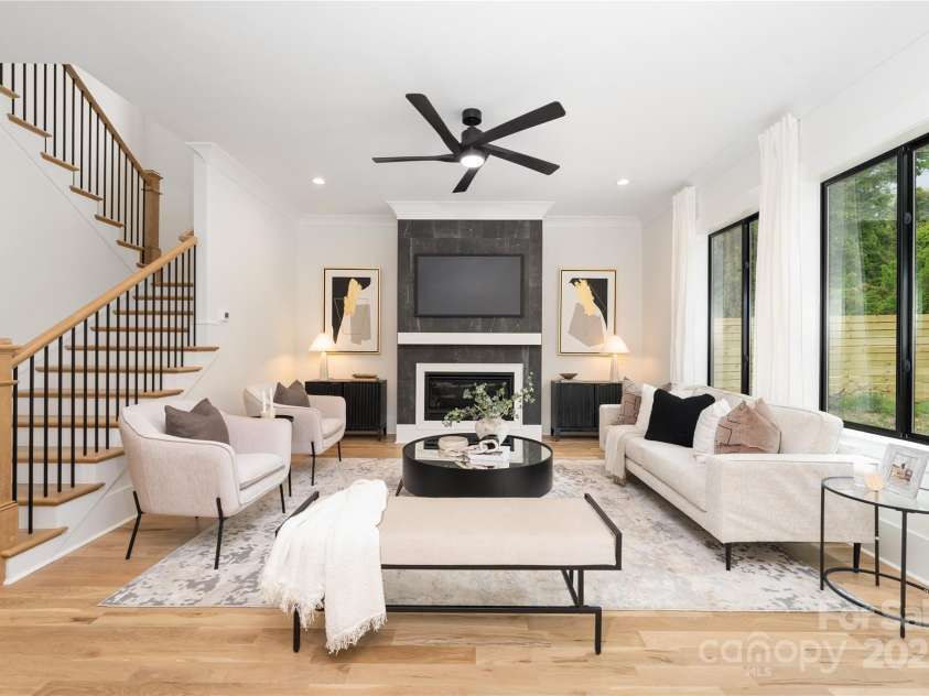 2965 Beech Nut Road, Charlotte, NC 28208.  MLS# CAR4224960, YatesRealty ID 10946. 