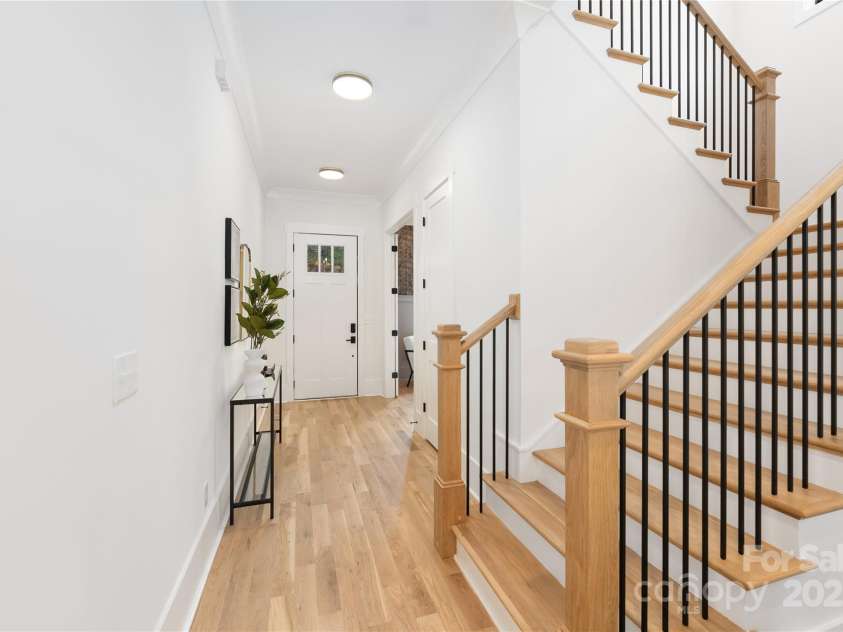 2965 Beech Nut Road, Charlotte, NC 28208.  MLS# CAR4224960, YatesRealty ID 10946. 