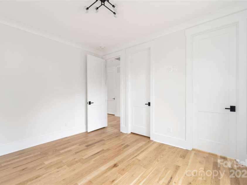 2965 Beech Nut Road, Charlotte, NC 28208.  MLS# CAR4224960, YatesRealty ID 10946. 