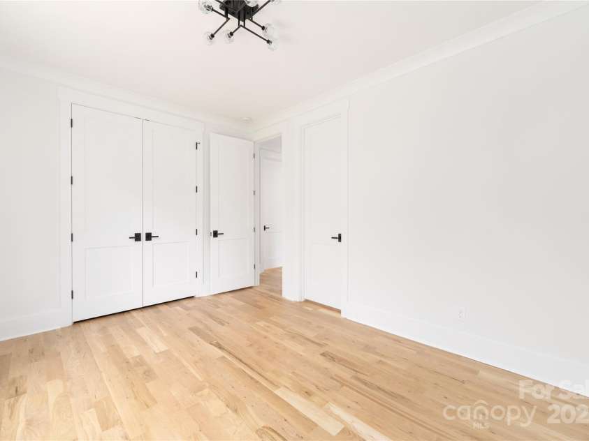 2965 Beech Nut Road, Charlotte, NC 28208.  MLS# CAR4224960, YatesRealty ID 10946. 