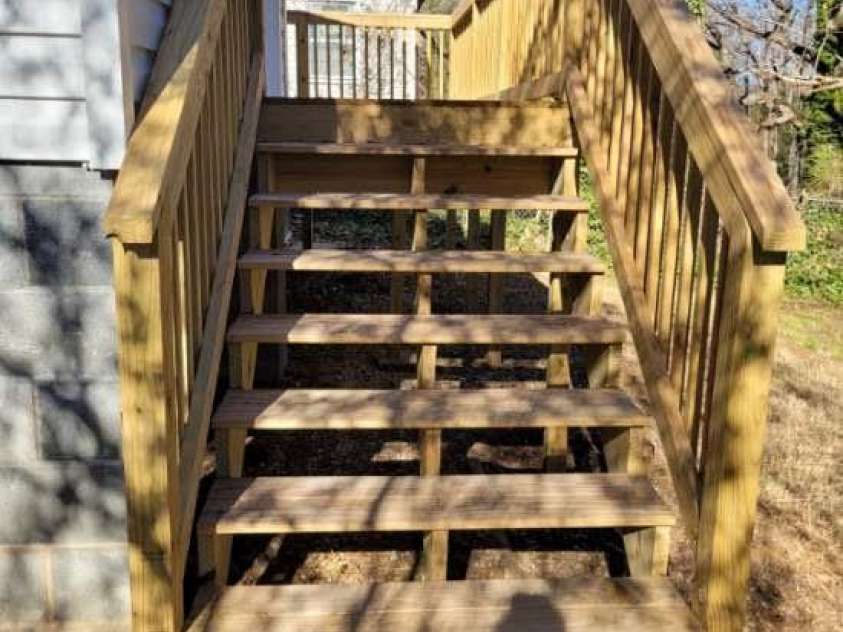 1116 East Drive, Gastonia, NC 28052.  MLS# CAR4211550, YatesRealty ID 10947. Deck Stairs