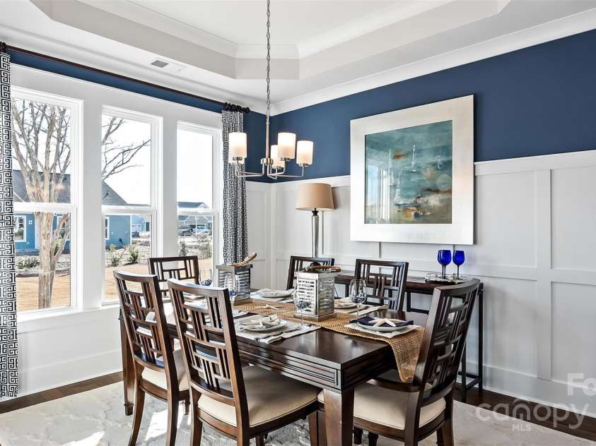 4444 Moxie Way, Charlotte, NC 28215.  MLS# CAR4255167, YatesRealty ID 10948. Dining Room