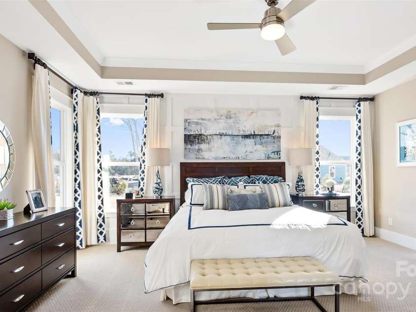 4444 Moxie Way, Charlotte, NC 28215.  MLS# CAR4255167, YatesRealty ID 10948. Owner's Suite