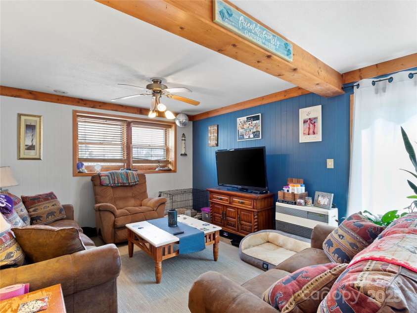 105 Byrd Street, Burnsville, NC 28714.  MLS# CAR4113495, YatesRealty ID 1095. 