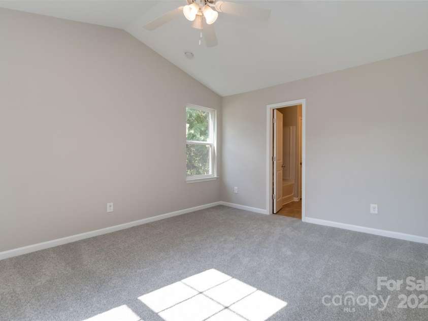 2557 Mulberry Pond Drive, Charlotte, NC 28208.  MLS# CAR4294608, YatesRealty ID 1095. 