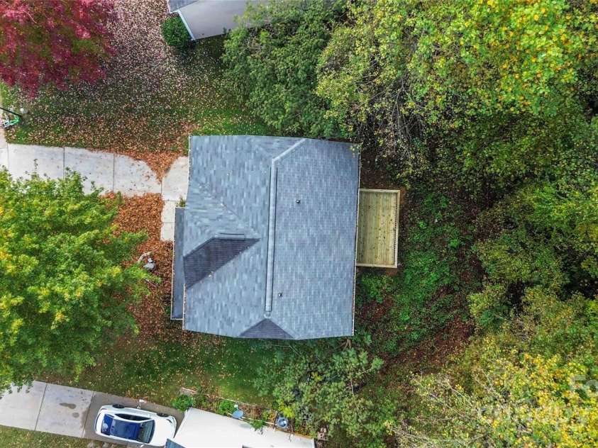 2557 Mulberry Pond Drive, Charlotte, NC 28208.  MLS# CAR4294608, YatesRealty ID 1095. 