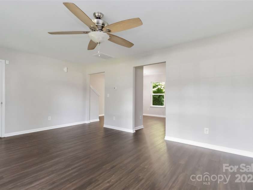 2557 Mulberry Pond Drive, Charlotte, NC 28208.  MLS# CAR4294608, YatesRealty ID 1095. Virtually Staged