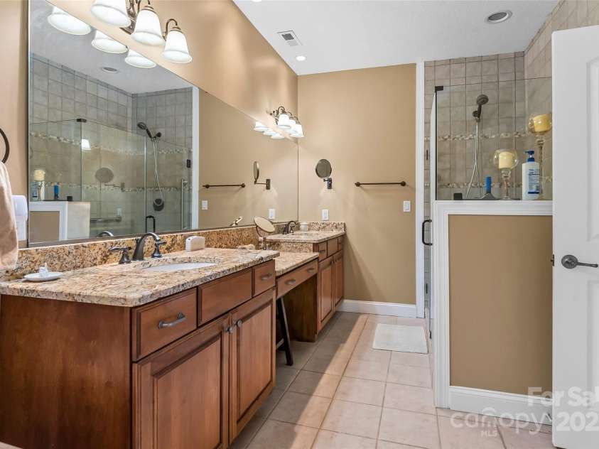 26 Willie Lane, Weaverville, NC 28787.  MLS# CAR4251588, YatesRealty ID 10950. 