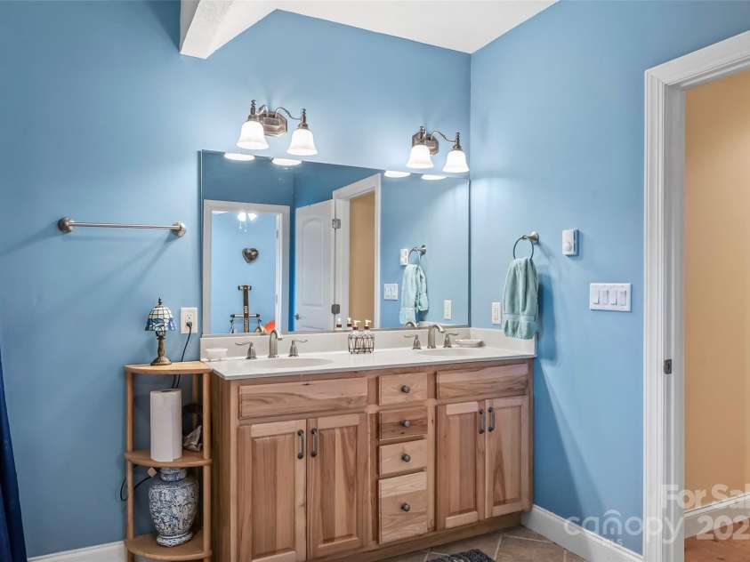 26 Willie Lane, Weaverville, NC 28787.  MLS# CAR4251588, YatesRealty ID 10950. 