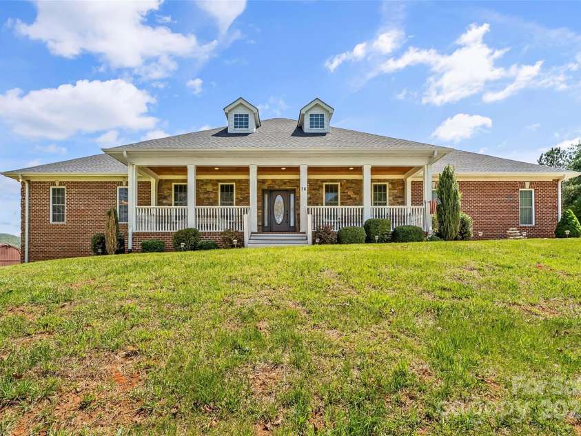26 Willie Lane, Weaverville, NC 28787.  MLS# CAR4251588, YatesRealty ID 10950. 