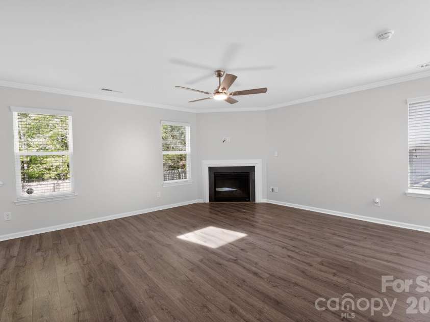275 Anvil Draw Place, Rock Hill, SC 29730.  MLS# CAR4368262, YatesRealty ID 10950. 