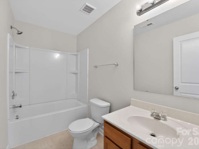 275 Anvil Draw Place, Rock Hill, SC 29730.  MLS# CAR4368262, YatesRealty ID 10950. 