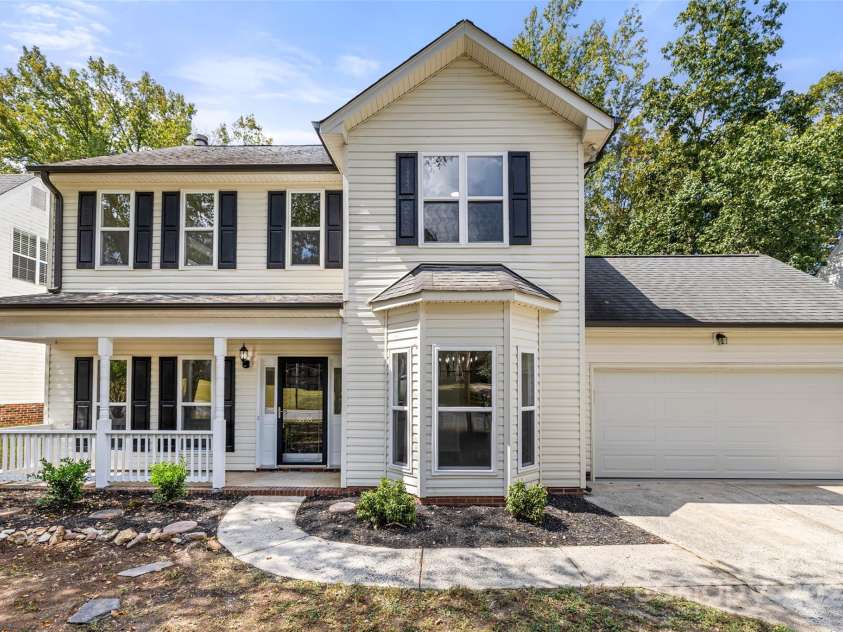 3898 Longwood Drive, Concord, NC 28027.  MLS# CAR4303111, YatesRealty ID 10951. 