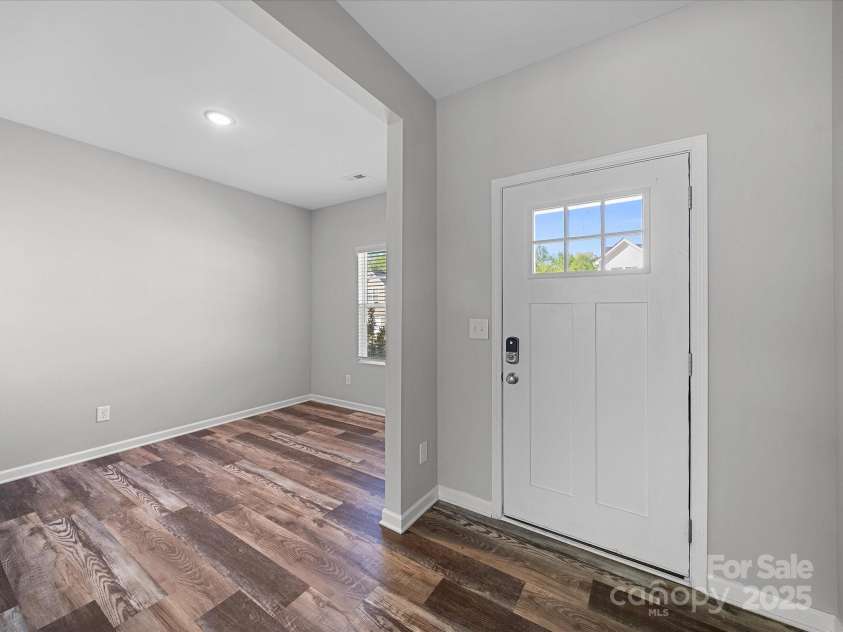 113 Fosters Glen Place, Mooresville, NC 28115.  MLS# CAR4244713, YatesRealty ID 10952. 