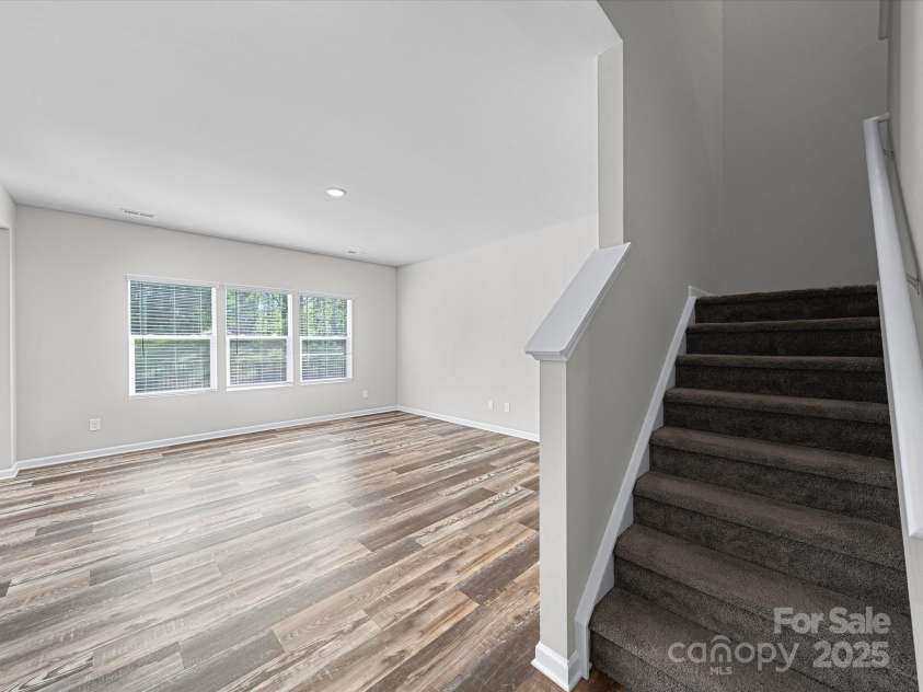113 Fosters Glen Place, Mooresville, NC 28115.  MLS# CAR4244713, YatesRealty ID 10952. 