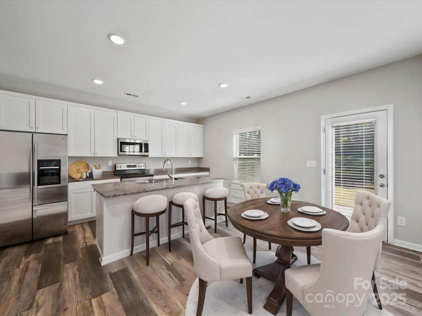 113 Fosters Glen Place, Mooresville, NC 28115.  MLS# CAR4244713, YatesRealty ID 10952. 