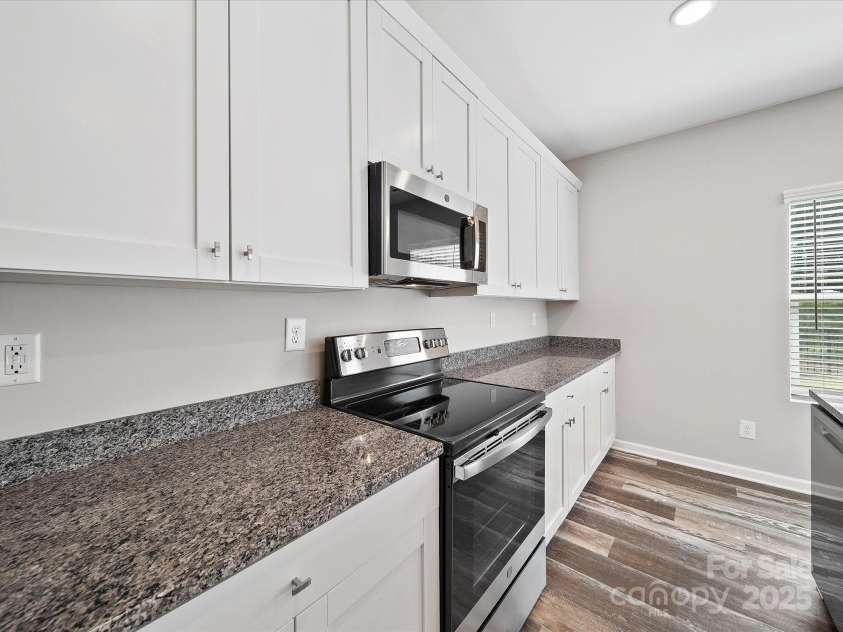 113 Fosters Glen Place, Mooresville, NC 28115.  MLS# CAR4244713, YatesRealty ID 10952. 