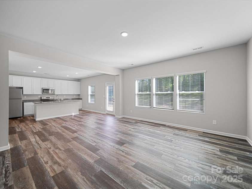 113 Fosters Glen Place, Mooresville, NC 28115.  MLS# CAR4244713, YatesRealty ID 10952. 