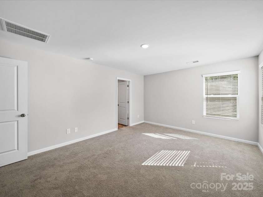 113 Fosters Glen Place, Mooresville, NC 28115.  MLS# CAR4244713, YatesRealty ID 10952. 