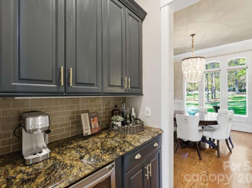 128 Brownstone Drive, Mooresville, NC 28117.  MLS# CAR4364969, YatesRealty ID 10952. 