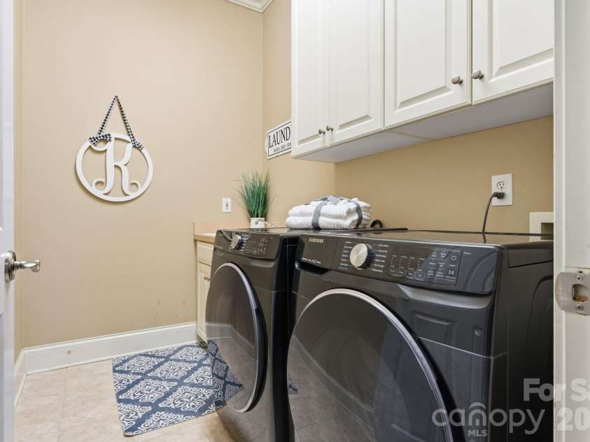 128 Brownstone Drive, Mooresville, NC 28117.  MLS# CAR4364969, YatesRealty ID 10952. 