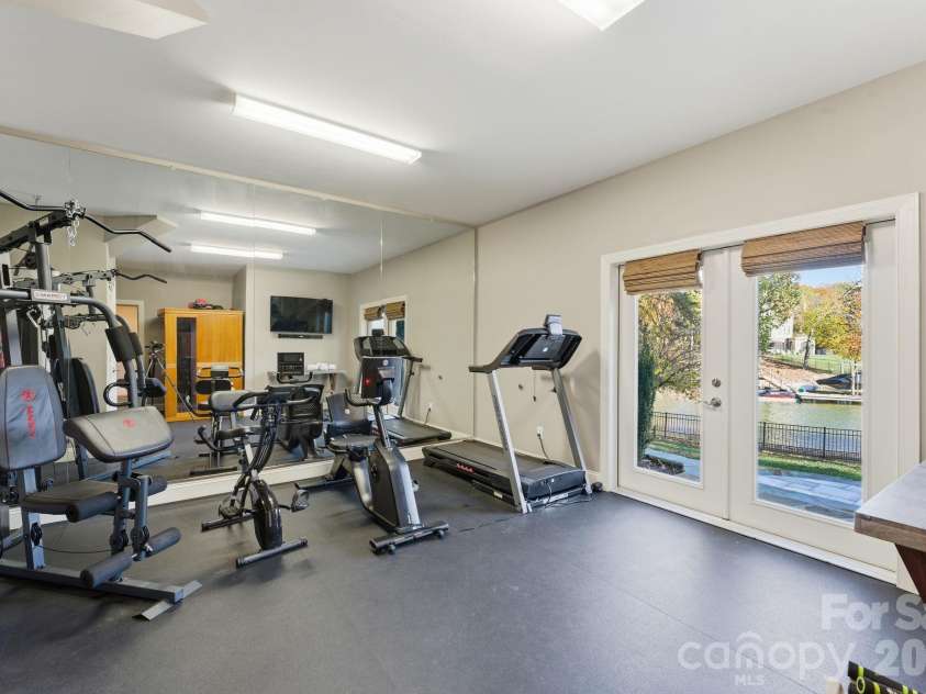 128 Brownstone Drive, Mooresville, NC 28117.  MLS# CAR4364969, YatesRealty ID 10952. 