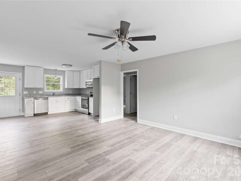 1237 Haywood Avenue, Kannapolis, NC 28081.  MLS# CAR4369130, YatesRealty ID 10953. 