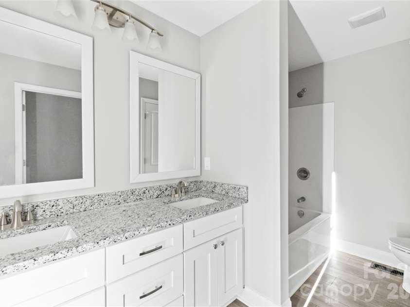 1237 Haywood Avenue, Kannapolis, NC 28081.  MLS# CAR4369130, YatesRealty ID 10953. 