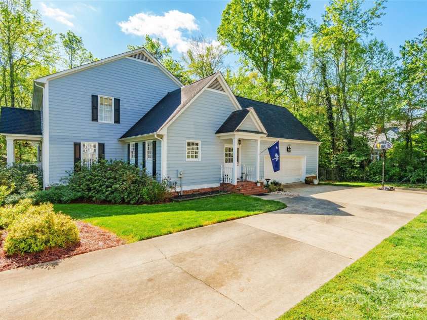2166 Potpourri Point, Rock Hill, SC 29732.  MLS# CAR4245193, YatesRealty ID 10953. 