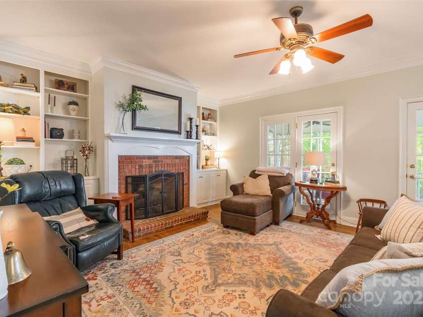 2166 Potpourri Point, Rock Hill, SC 29732.  MLS# CAR4245193, YatesRealty ID 10953. 