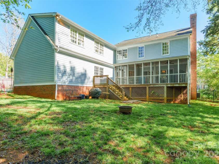 2166 Potpourri Point, Rock Hill, SC 29732.  MLS# CAR4245193, YatesRealty ID 10953. 