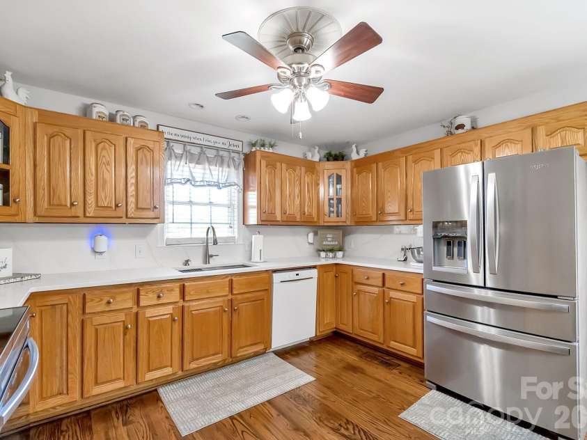 5507 Land Harbour Drive, Granite Falls, NC 28630.  MLS# CAR4410316, YatesRealty ID 10957. 
