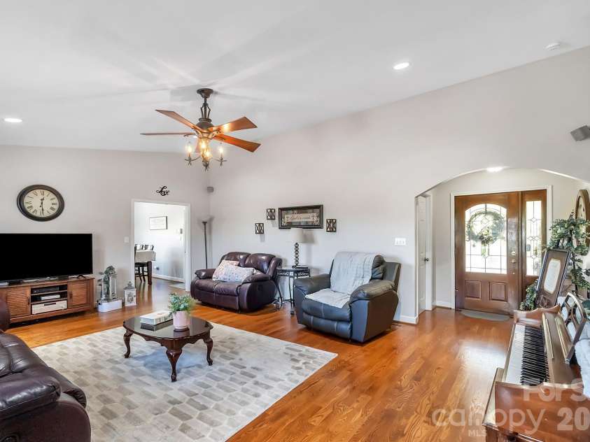 5507 Land Harbour Drive, Granite Falls, NC 28630.  MLS# CAR4410316, YatesRealty ID 10957. 