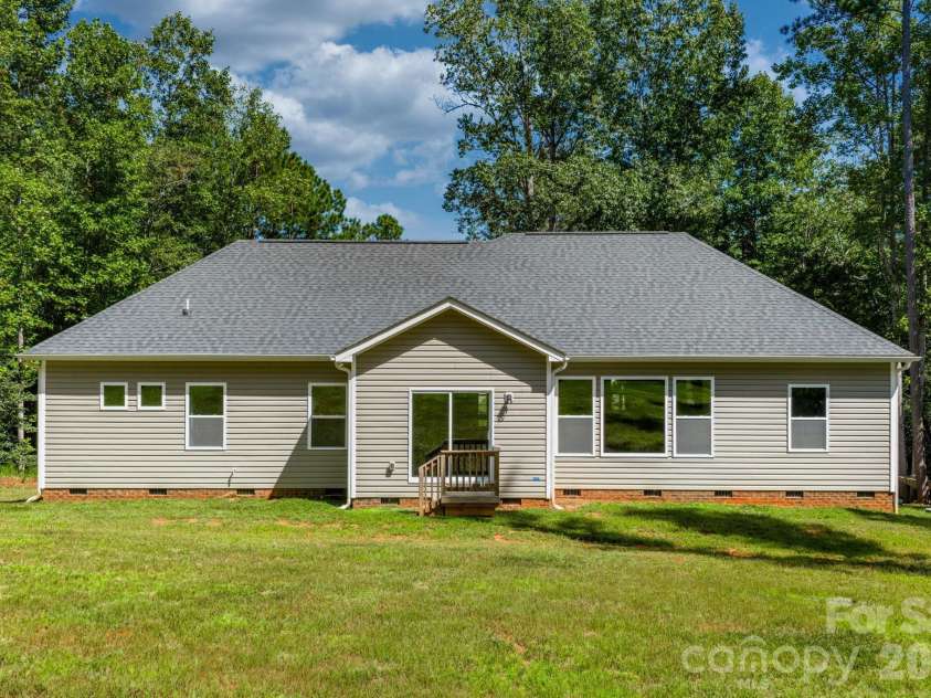 4903 Rio De Luna None, Hickory, NC 28601.  MLS# CAR4367865, YatesRealty ID 10958. 