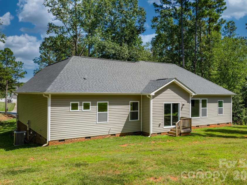 4903 Rio De Luna None, Hickory, NC 28601.  MLS# CAR4367865, YatesRealty ID 10958. 