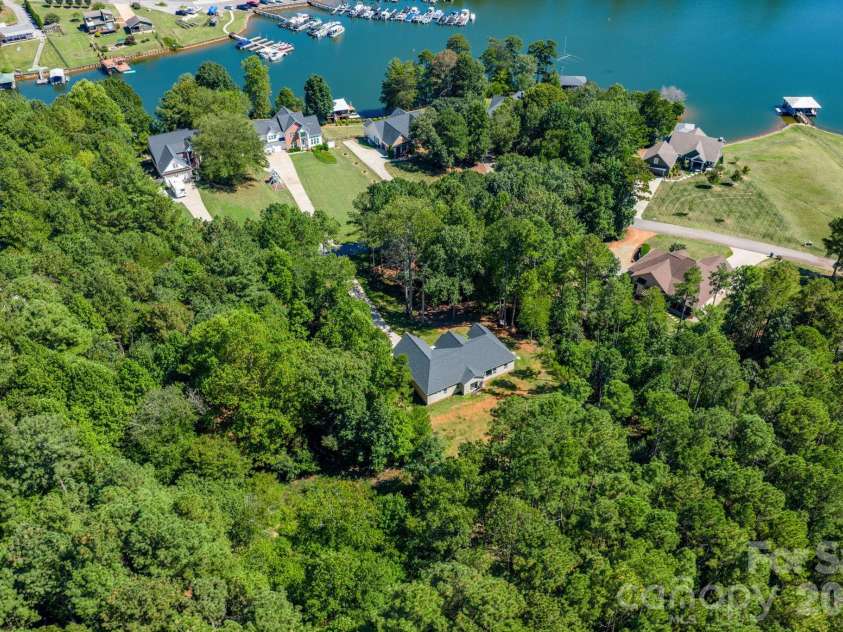 4903 Rio De Luna None, Hickory, NC 28601.  MLS# CAR4367865, YatesRealty ID 10958. 