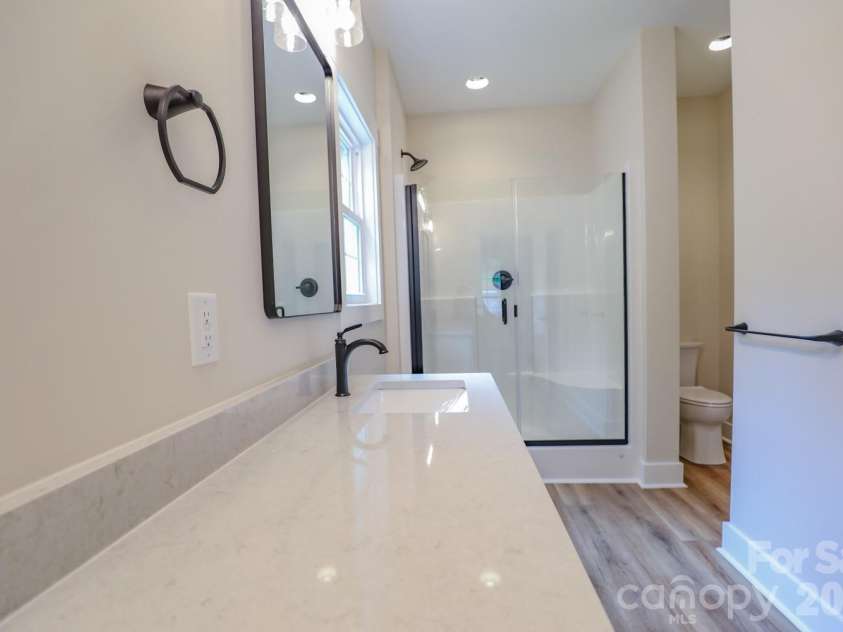 156 Oakdale Drive, Morganton, NC 28655.  MLS# CAR4368675, YatesRealty ID 10960. 