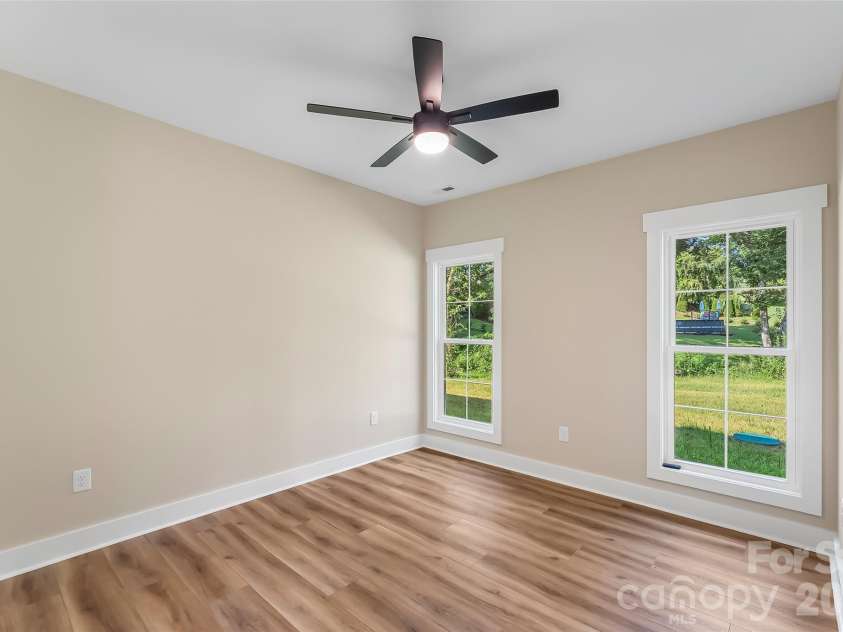 156 Oakdale Drive, Morganton, NC 28655.  MLS# CAR4404974, YatesRealty ID 10960. 