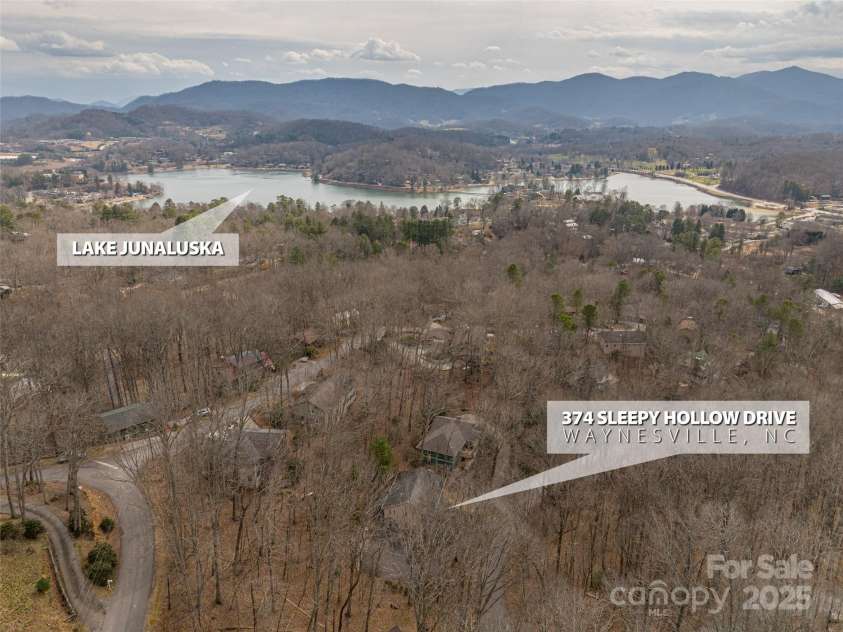 374 Sleepy Hollow Drive, Waynesville, NC 28785.  MLS# CAR4227977, YatesRealty ID 10961. 