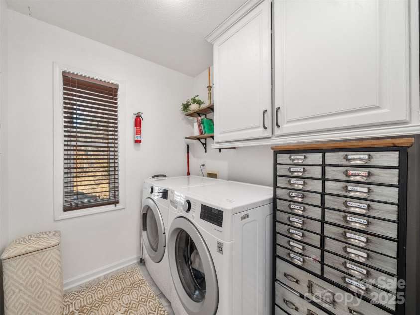 374 Sleepy Hollow Drive, Waynesville, NC 28785.  MLS# CAR4227977, YatesRealty ID 10961. 