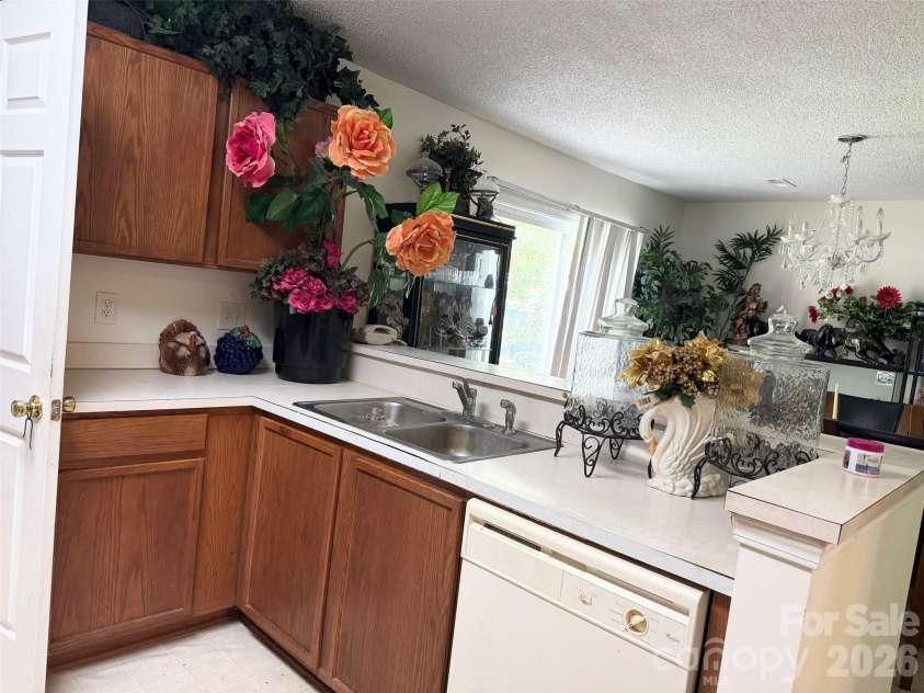 4046 Fairmeadow Drive, Lancaster, SC 29720.  MLS# CAR4369191, YatesRealty ID 10961. 