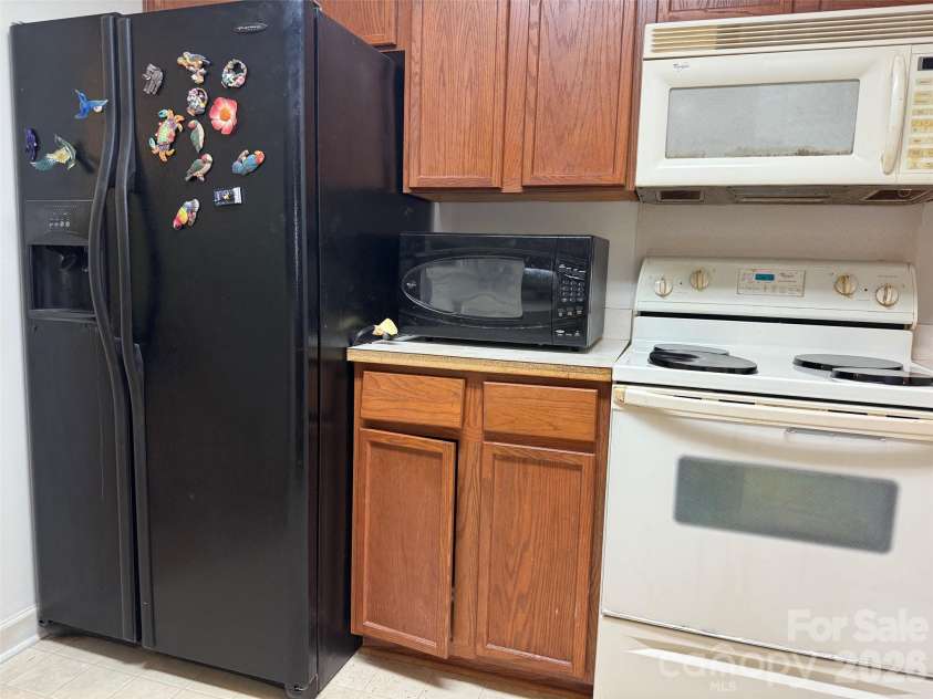 4046 Fairmeadow Drive, Lancaster, SC 29720.  MLS# CAR4369191, YatesRealty ID 10961. 