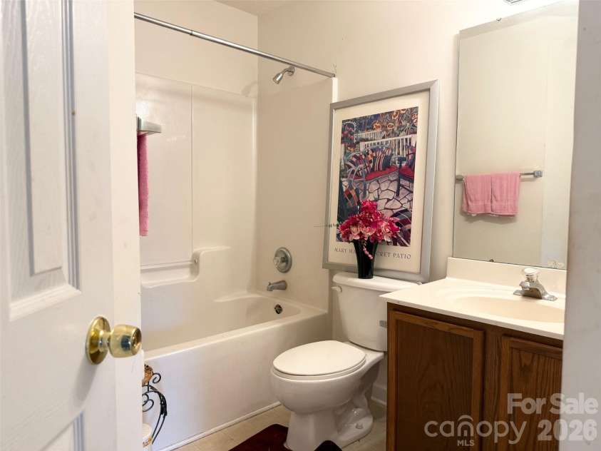 4046 Fairmeadow Drive, Lancaster, SC 29720.  MLS# CAR4369191, YatesRealty ID 10961. 