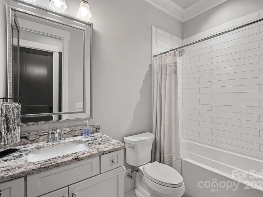 327 Kenway Loop, Mooresville, NC 28117.  MLS# CAR4249879, YatesRealty ID 10962. 