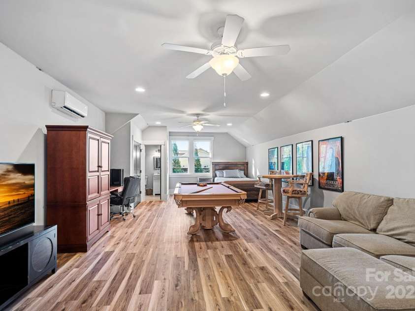 327 Kenway Loop, Mooresville, NC 28117.  MLS# CAR4249879, YatesRealty ID 10962. 