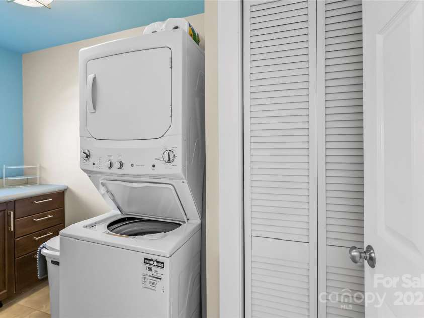 11 Hunting Lodge Drive, Black Mountain, NC 28711.  MLS# CAR4244815, YatesRealty ID 10963. Laundry room - washer/dryer convey!