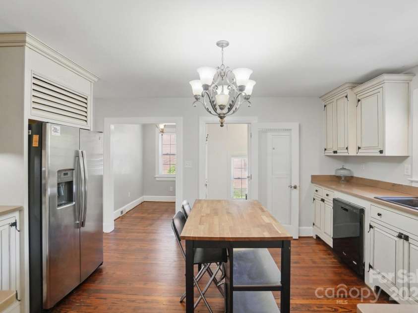 113 College Street, Monroe, NC 28112.  MLS# CAR4247726, YatesRealty ID 10964. 