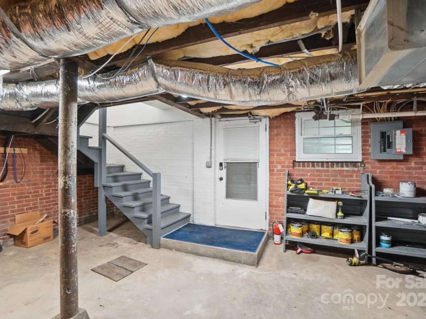 113 College Street, Monroe, NC 28112.  MLS# CAR4247726, YatesRealty ID 10964. 